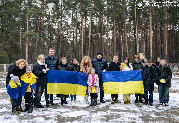 Україна повернула з окупованих територій ще вісьмох дітей