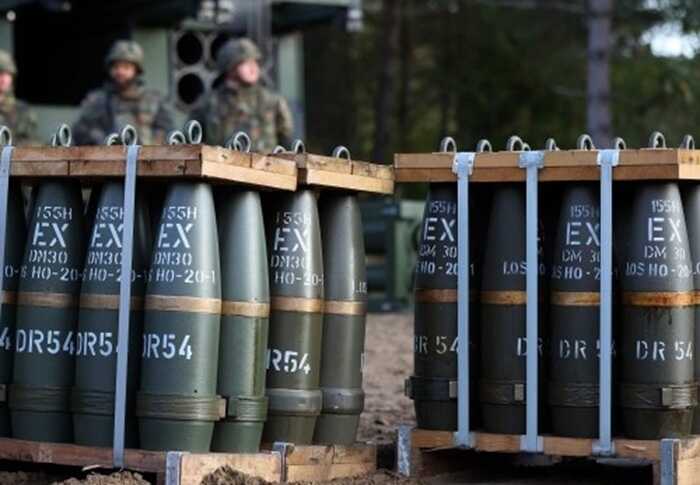 Більшість американців підтримують продовження надання зброї Україні