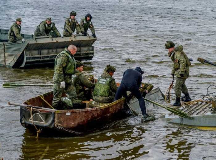 На півдні ЗСУ знищили човен із російським десантом