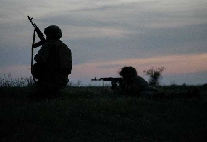 Генштаб: Ворог продовжує тиснути на трох напрямках Донеччини