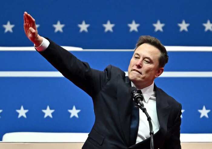 Маск: у матеріалах щодо Епштейна фігурує ексрадник Трампа Стів Беннон
