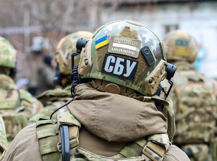Засуджений за розголошення держтаємниці ексслідчий СБУ Фраціян зберігає 154 тисяч доларів готівкою