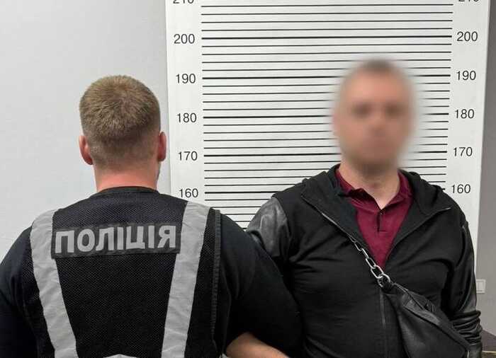 Сомельє київського ресторану програв у казино 1,7 мільйона гривень, призначені на закупівлю алкоголю — поліція