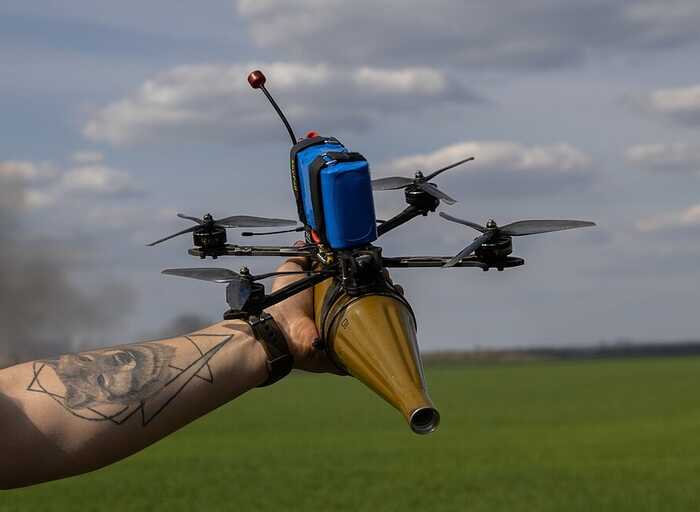 Росіяни вбили FPV-дроном двох жителів Покровська