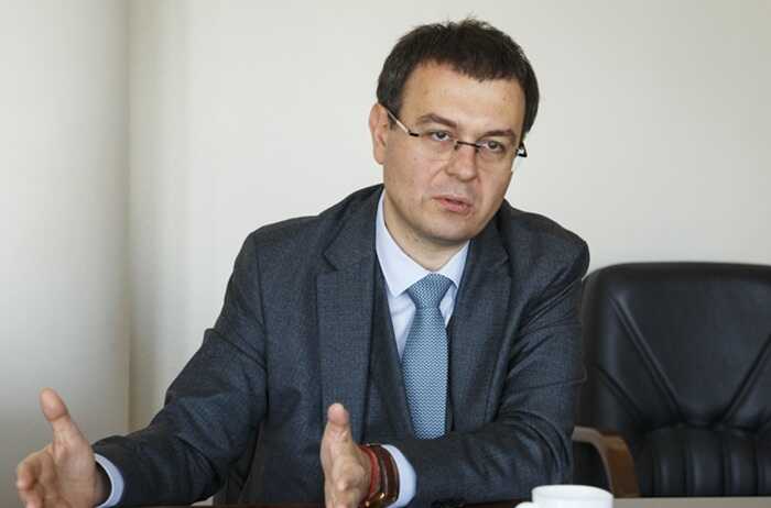 Гетманцев: Тіньовий ринок електроніки завдає збитків на 20 мільярдів щороку, половина — через контрабанду Apple