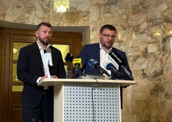 Кривонос: Під час обшуків побили 3 детективів НАБУ і перешкоджали їм зняти побої