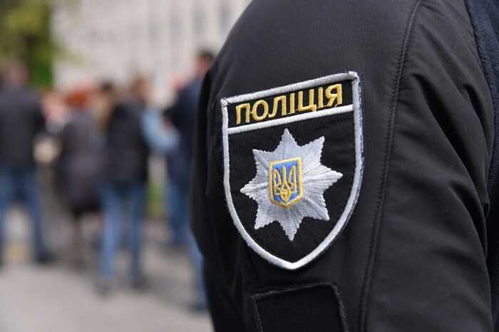 В Одесі підполковника поліції оштрафували вимагання за 25 тисяч доларів хабаря