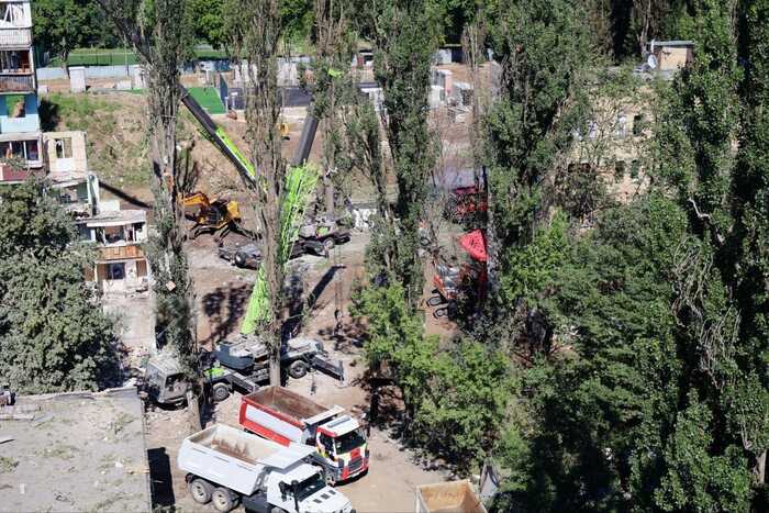 У Києві завершено пошуково-рятувальні роботи в зруйнованому будинку: підтверджено 31 жертву