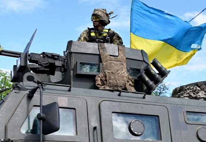 Сили оборони за допомогою дронів та артилерії відбили російський штурм на техніці