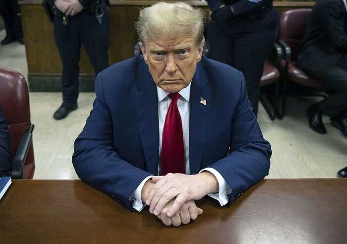 Трамп розкритикував NBC та ABC за упередженість і пригрозив позбавленням ліцензій
