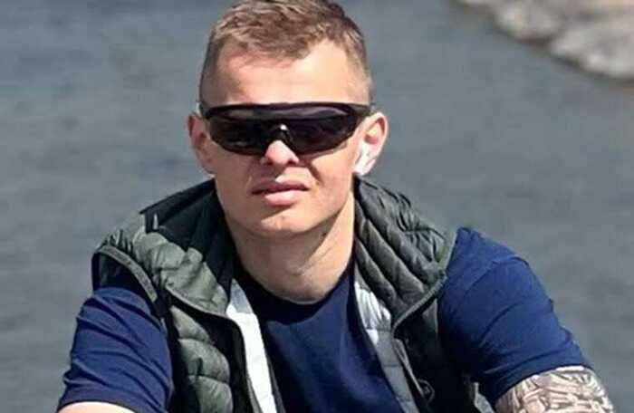 Син керівника Агентства відновлення Сухомлина під час війни скуповує авто преміум-класу